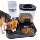 Dispensador Automtico de gua para Gatos e Ces com Tigela de Comida  098999 L MultiCapacidade Sem BateriaPlugIn Fcil de Limpar e Resistente  Umidade Uso InternoExterno Design Durvel Preto com Janela Transparente e Ala Ergonmica